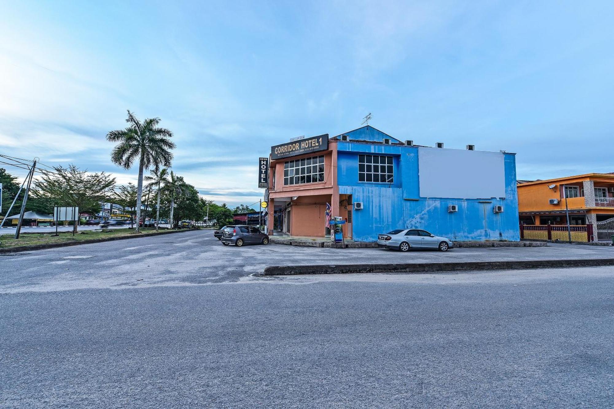 SPOT ON 90144 Corridor Hotel 1 Pekan Exterior foto