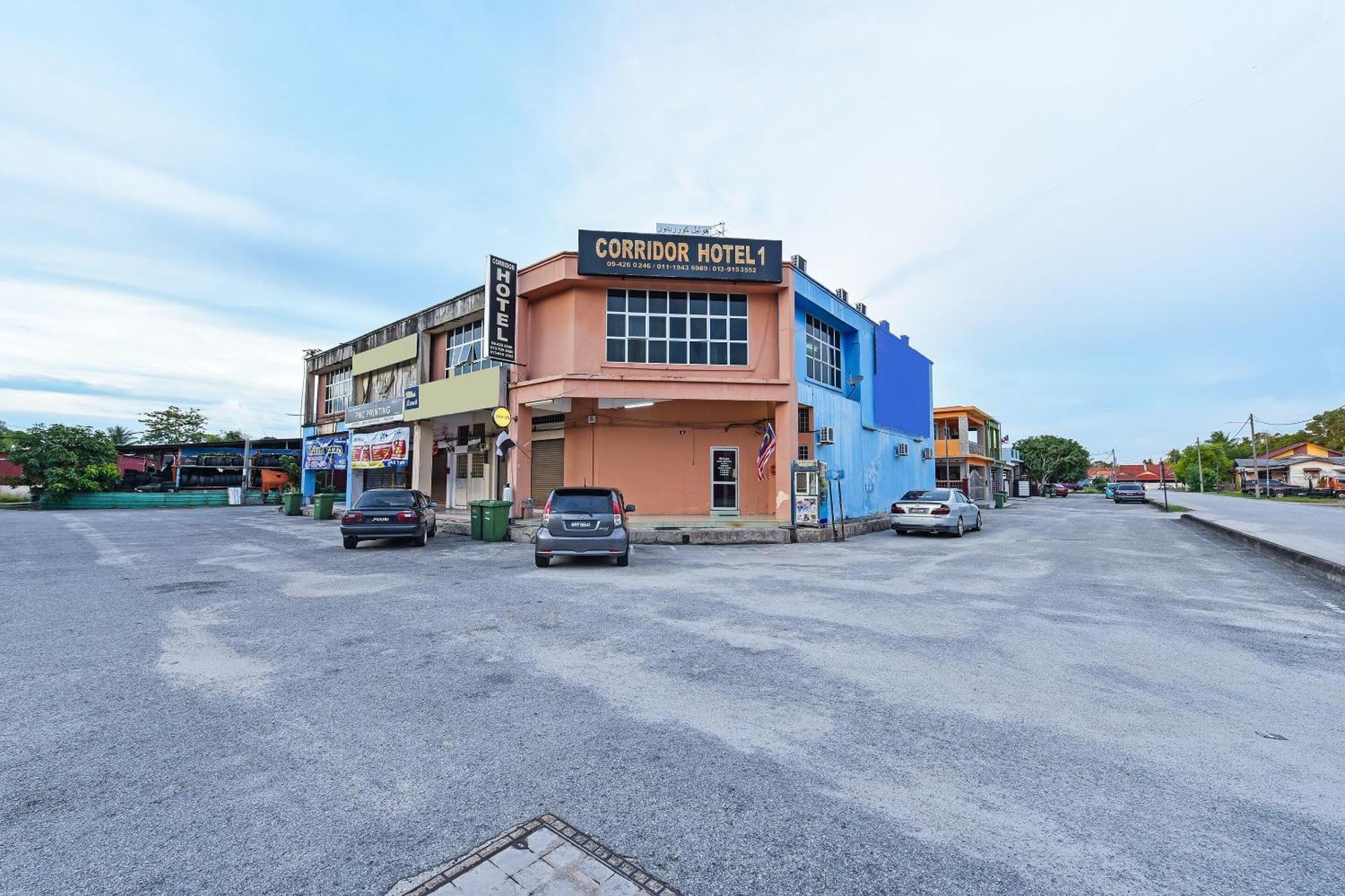 SPOT ON 90144 Corridor Hotel 1 Pekan Exterior foto